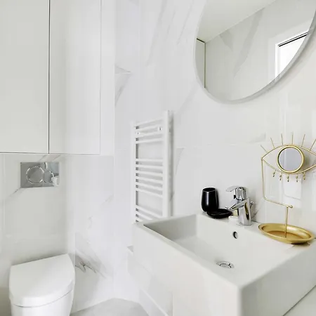 Welcoming - 3p - Place De La Republique Apartman *